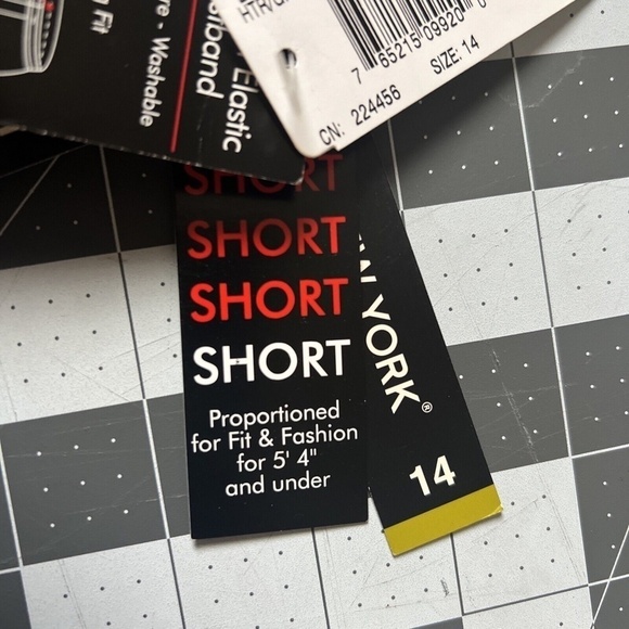 BRIGGS Hidden Elastic Waistband Heather Gray Women Pants Size 14 Short NWT - Picture 5 of 5